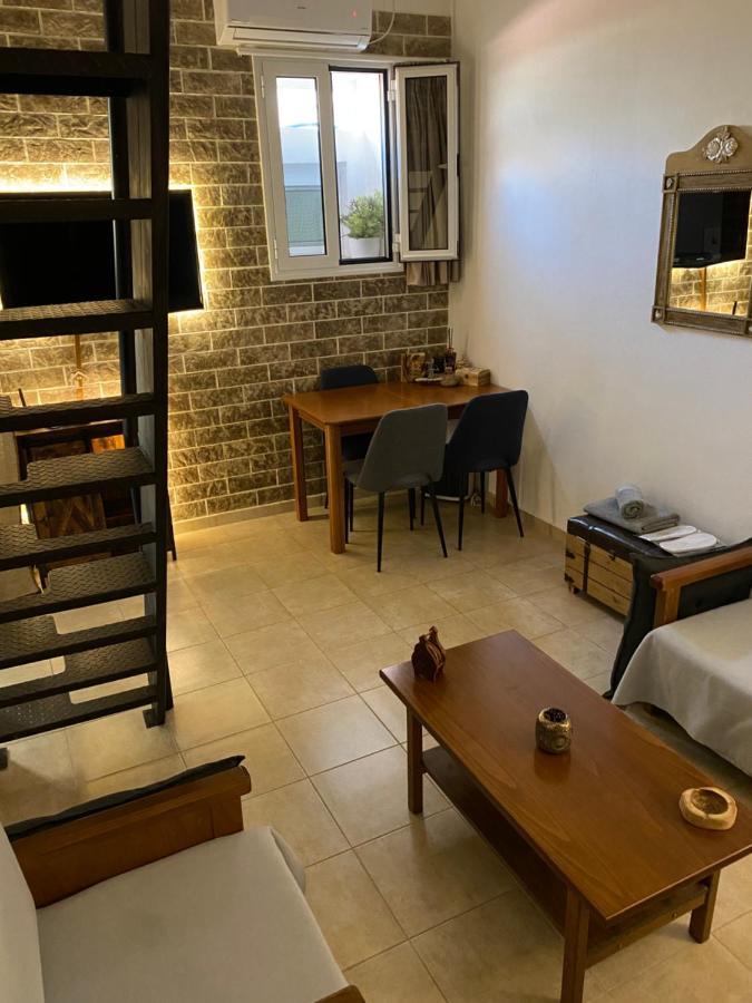 Small Cosy House Lavrion Διαμέρισμα Εξωτερικό φωτογραφία